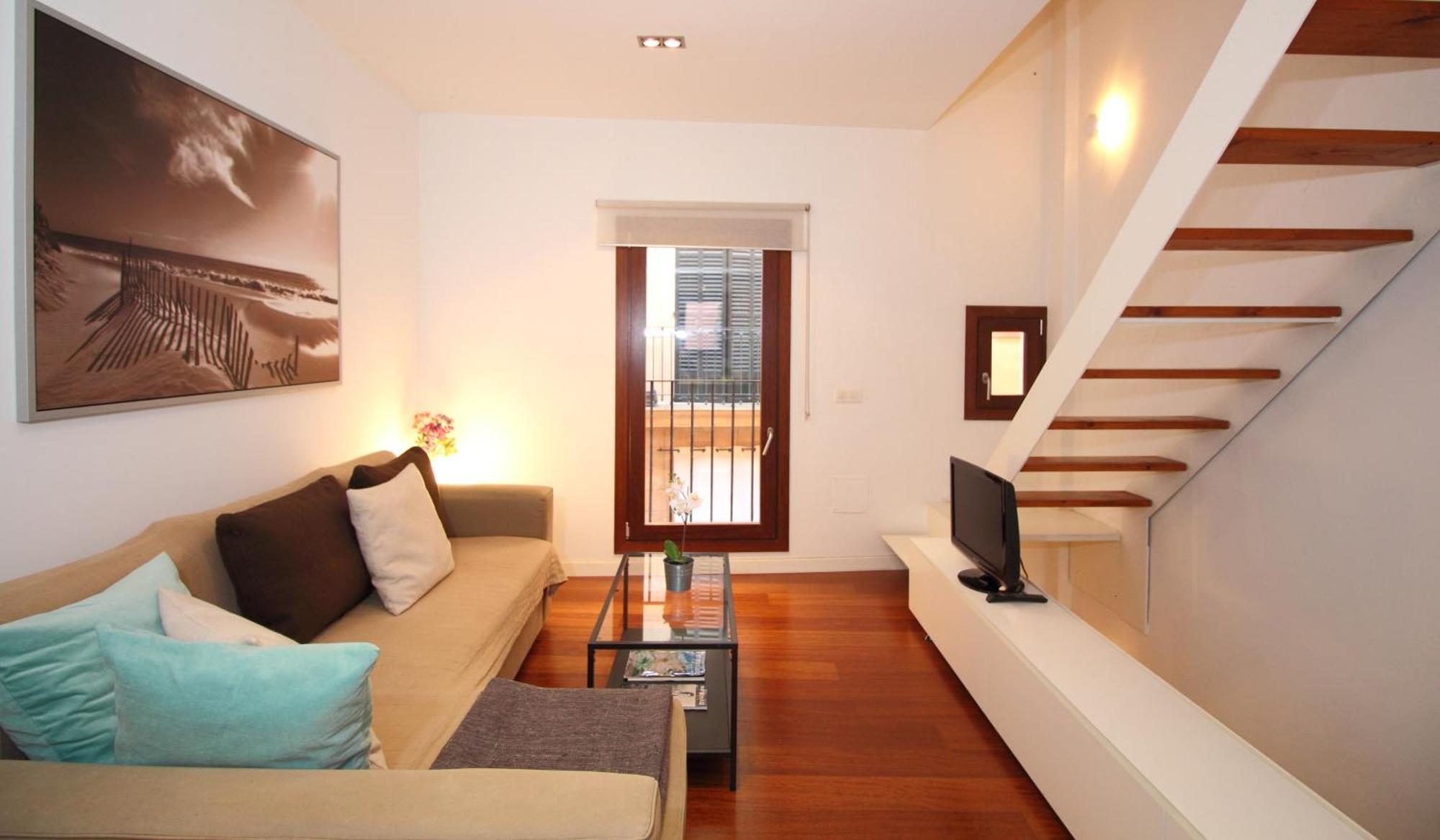 Missio Triplex House In Old Town Of Vakantiehuis